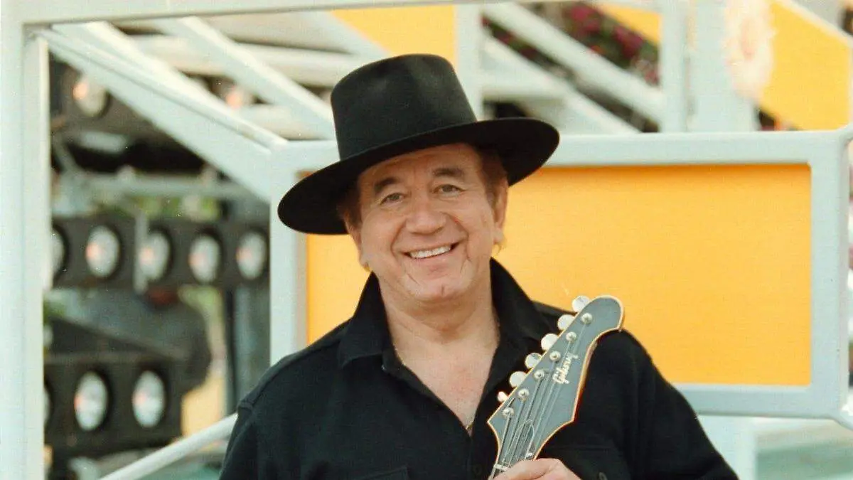 Trini Lopez-AFP